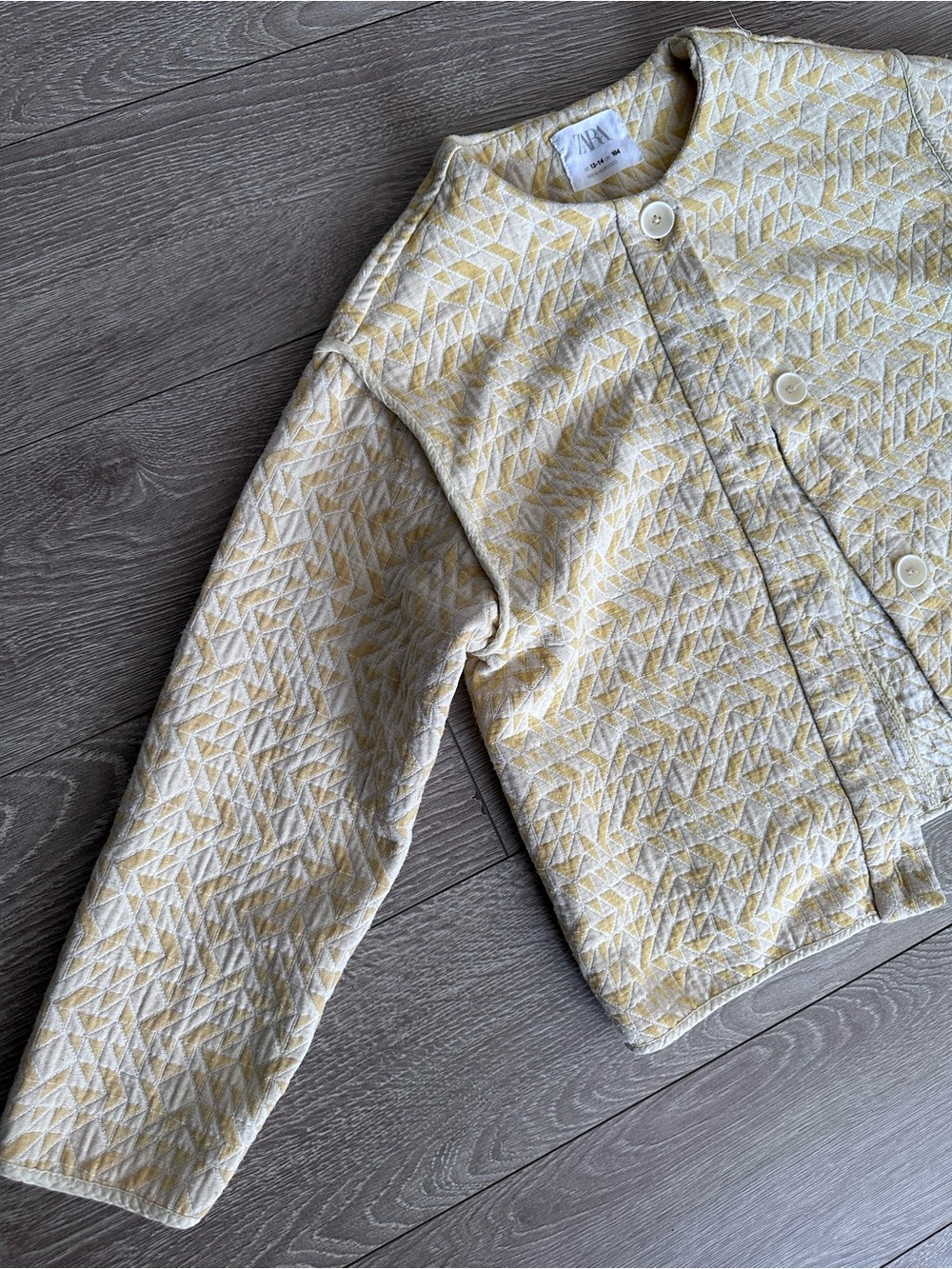 ZARA Geometric Pattern Jacket Quilted Cardigan in Pale Yellow and Cream